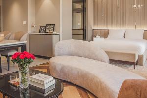 Sicily Hotel Grand World Phú Quốc