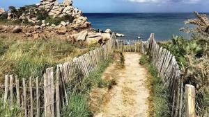 Campings West Camping : Roulotte en bois 