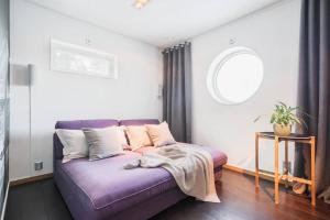 Guestly Homes - Luxury 9p Villa with 25 sqm Spa & Stunning Views