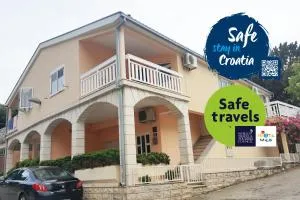 Apartments Kraljevic - Viškovića Vala