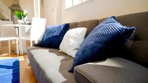 Comfy Spacious Apartment in Canary Wharf