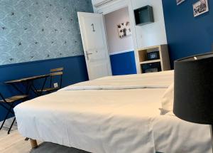Hotels Hotel Le Petit Baigneur Palavas Plage : photos des chambres
