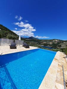 Villas Amantea-4 ville con piscina Lefkada Greece