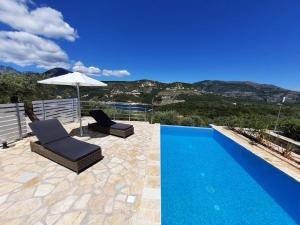 Villas Amantea-4 ville con piscina Lefkada Greece