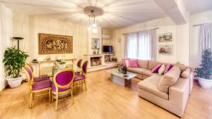 Villazia Exclusive Estate