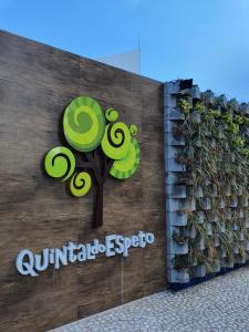 Apartamento amplo com vista para o mar na Praia Grande