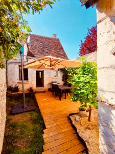 Maisons de vacances Le Lavoir aux Roses by Gites Sud Touraine : photos des chambres