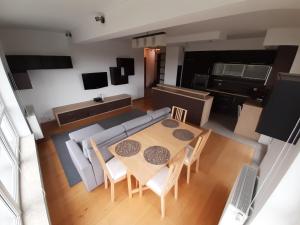 ParkView Apartment