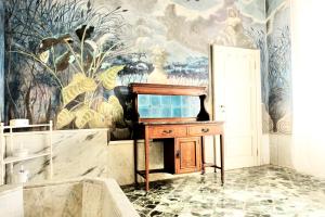 Villa Buonsignori - Wine & Olive Oil Farm