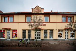 Lux Panzió - 4hvězdičkové hotely ve městě Sarvaš