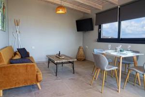 Havana 2 Luxury sea and pool