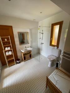 Hotels Domaine Du Moulin Vallee Heureuse : Petite Chambre Double