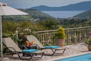 Secluded Villa Regina with private pool & Treehouse Kefalloniá Greece