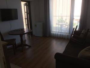 Villa Milagro Apartments
