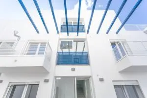 Sunset Holidays - بورتو سيساريو