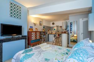 Appartements SUPERLOGIS - Bel Epoque - STUDIO Classe 3 etoiles - BLOIS-HYPERCENTRE : photos des chambres
