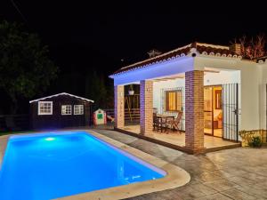 Cubos Finca El Nogal de los Montes de Malaga