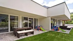 VIERKLEE - Das kinderfreundliche Ferienhaus am Achensee - Häusern