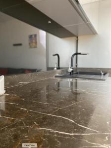 "Pearl 17" Sea View Elite Apartments in Historical Centre of Odessa