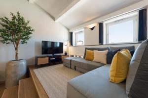 Modern Loft with AC in Downtown Porto by LovelyStay