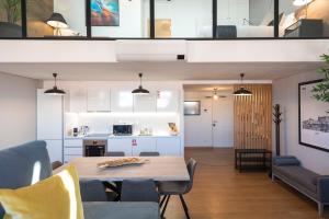 Modern Loft with AC in Downtown Porto by LovelyStay