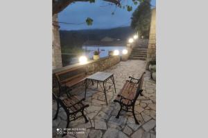 Georgias Village House