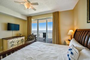 Twin Palms Resort #1404 by Book That Condo