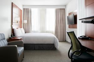 Two Bedroom Suite with Kitchenette room in River Hotel