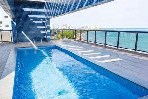 APARTAMENTO DE ALTO PADRÃO NA ORLA DE PAJUÇARA