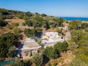 Palaiokastro Traditional House