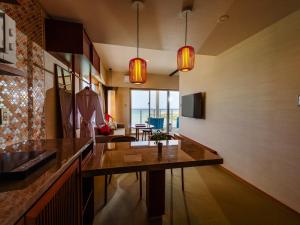 oile by DSH Resorts