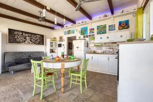 Residenza Artistica by BarbarHouse