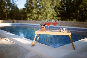 Holiday Home Pearl in Stone with Heated Pool