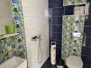 Villa Tatalia, Bozhurets