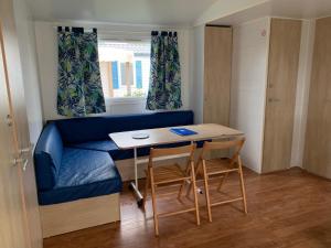 Campings Team Holiday - Camping du Petit Pont : photos des chambres