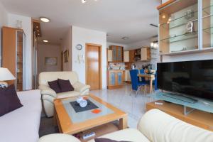 Exclusive Sea View Apartment