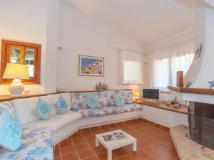 Holiday Home Mare Blù by Interhome
