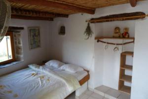 Comfortable Family House nearby Mirtos