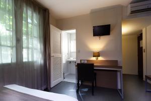 Hotels Hotel Restaurant du Centre et du Lauragais : photos des chambres