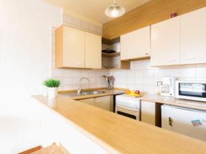 Apartment Pattaya-7 by Interhome