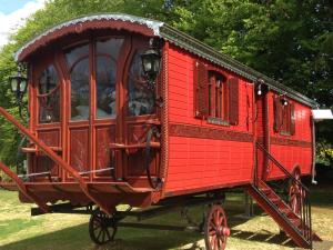 Hotels Logis La Source Bleue : photos des chambres