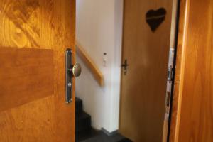 Excellent flat with a fantastic view of the Eiger!