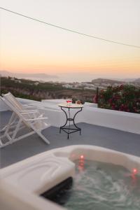 Vineyard Cycladic House Santorini Greece