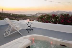 Vineyard Cycladic House Santorini Greece