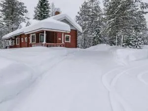 Holiday Home Lomapesä 10a by Interhome - Puolanka