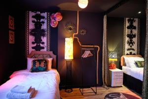 The Emerald Suite by Margate Suites