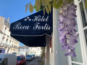 Hotels The Originals Boutique, Hotel Roca-Fortis, Rochefort : photos des chambres