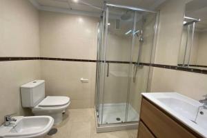 Moderno Apartamento en primera linea de playa con terraza y vistas al mar- Caleta del Puerto