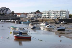 Appartements Un appartement a 200 m de la plage a Saint Jean de Monts : photos des chambres