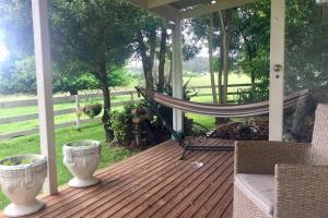 A Bed & A Red @ Berry’s Creek